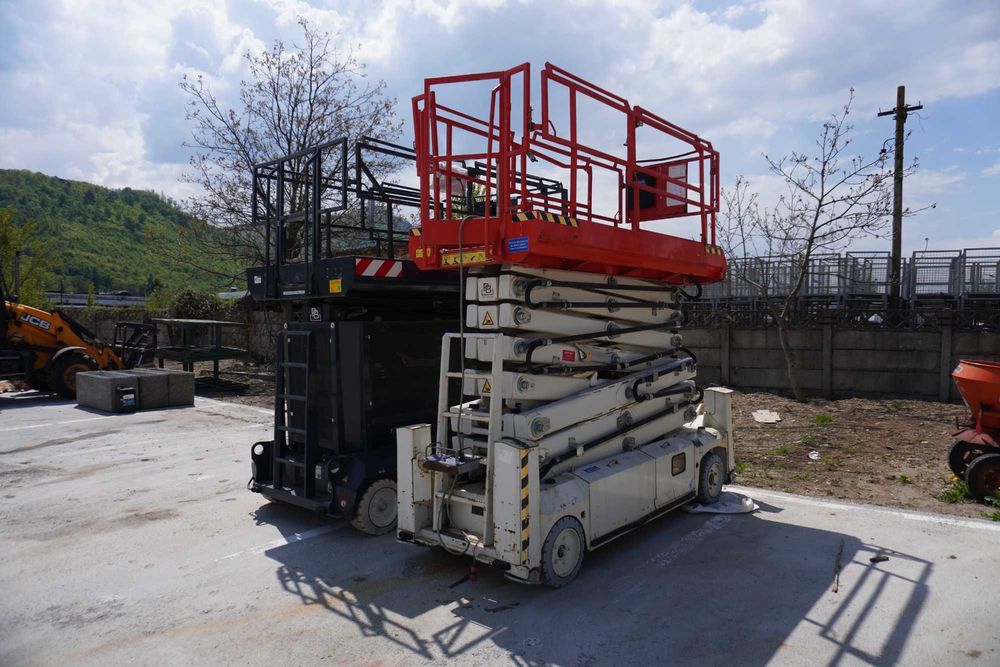 Nacele electrice 18 m Metri 2014-2011 Germania