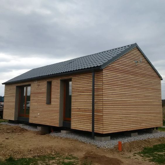 Vând căsuțe din lemn