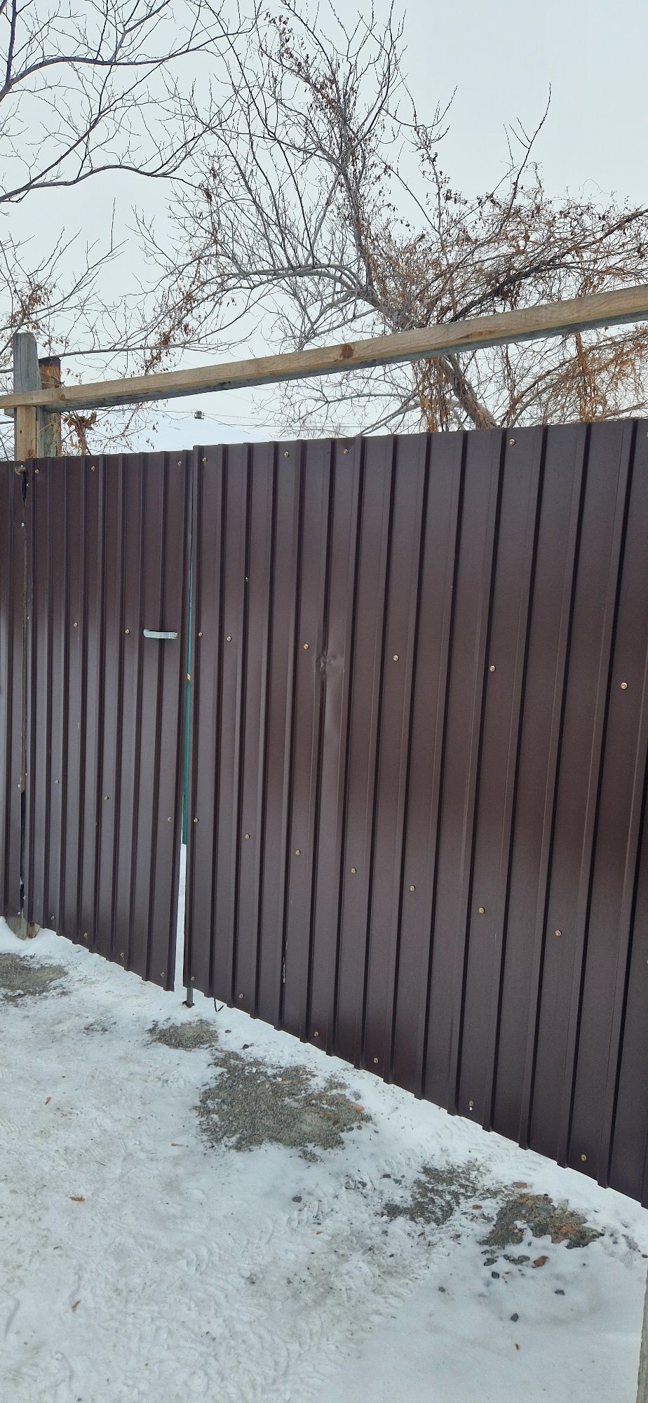 Продам часть дома, р-н.Аквапарк"Нептун"28кв,м.с центральным отоплением