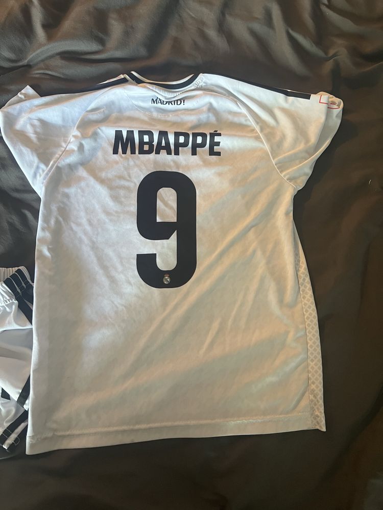 Футболен Екип MBappe 134/140