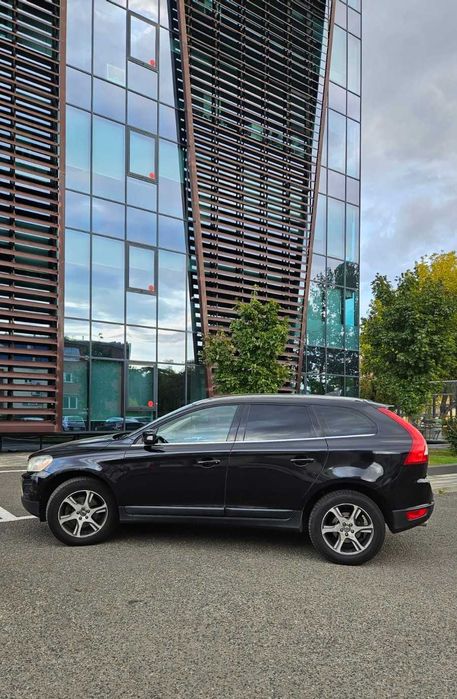 Volvo XC60 AWD, an 2012, motorizare 2.4 D 163 CP, unic proprietar