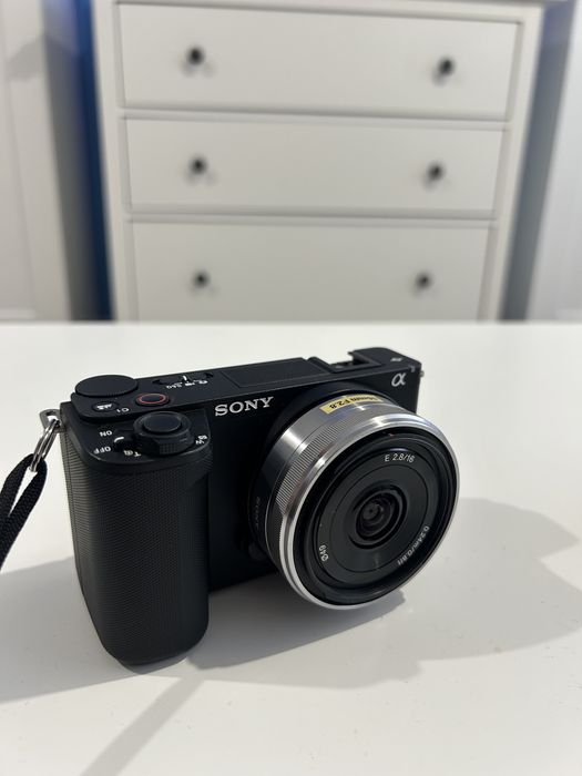 Obiectiv Sony 16mm F2.8 Pancake Sony E