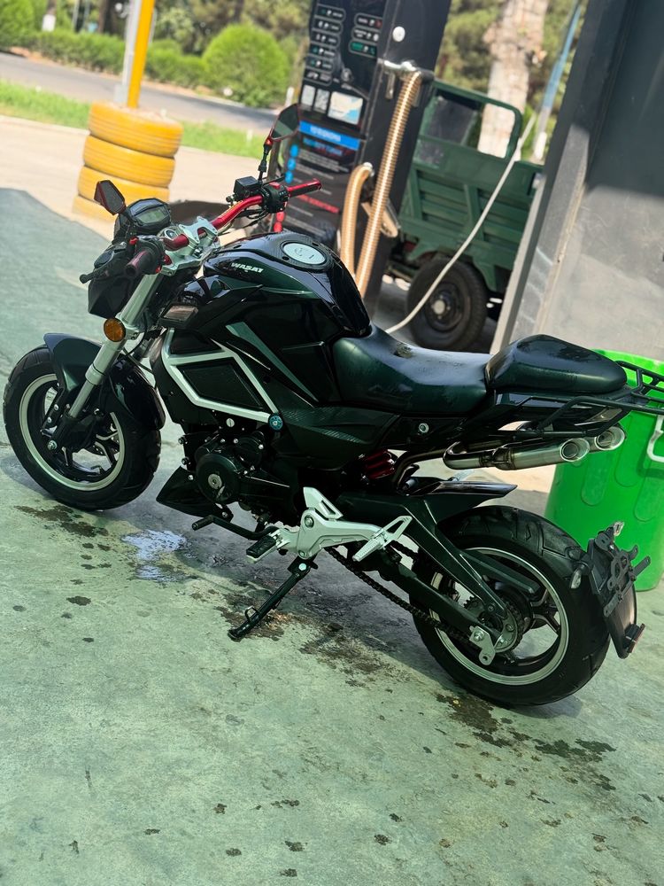 Mini moto sotiladi