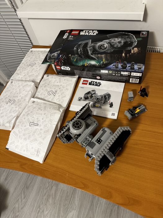 LEGO Star Wars TIE Bomber