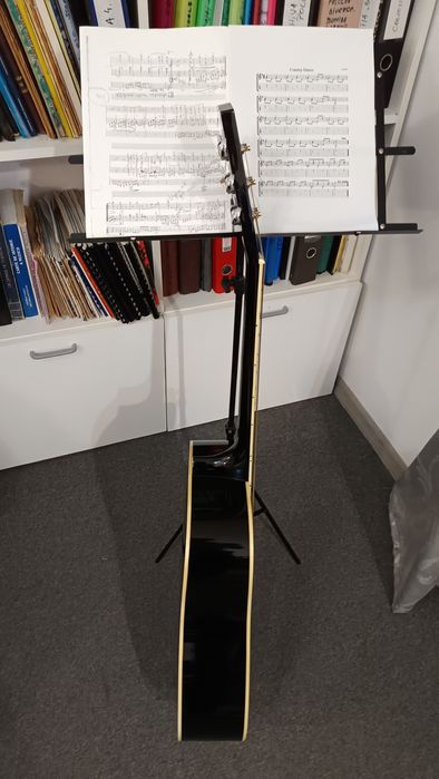 Vand chitara acustica Harley Benton