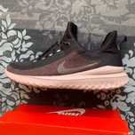 Nike Дамски водоустойчиви маратонки N40
