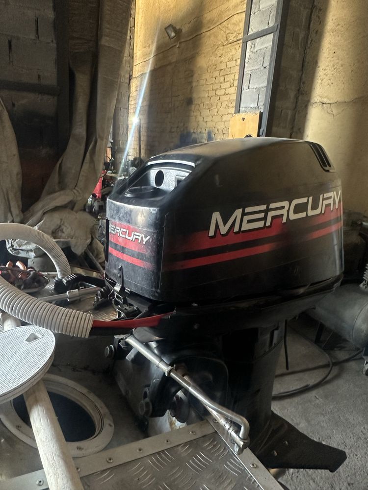 Лодочный мотор Mercury 40