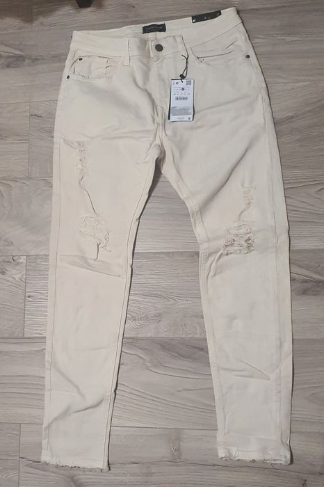 Blugi BERSHKA  40