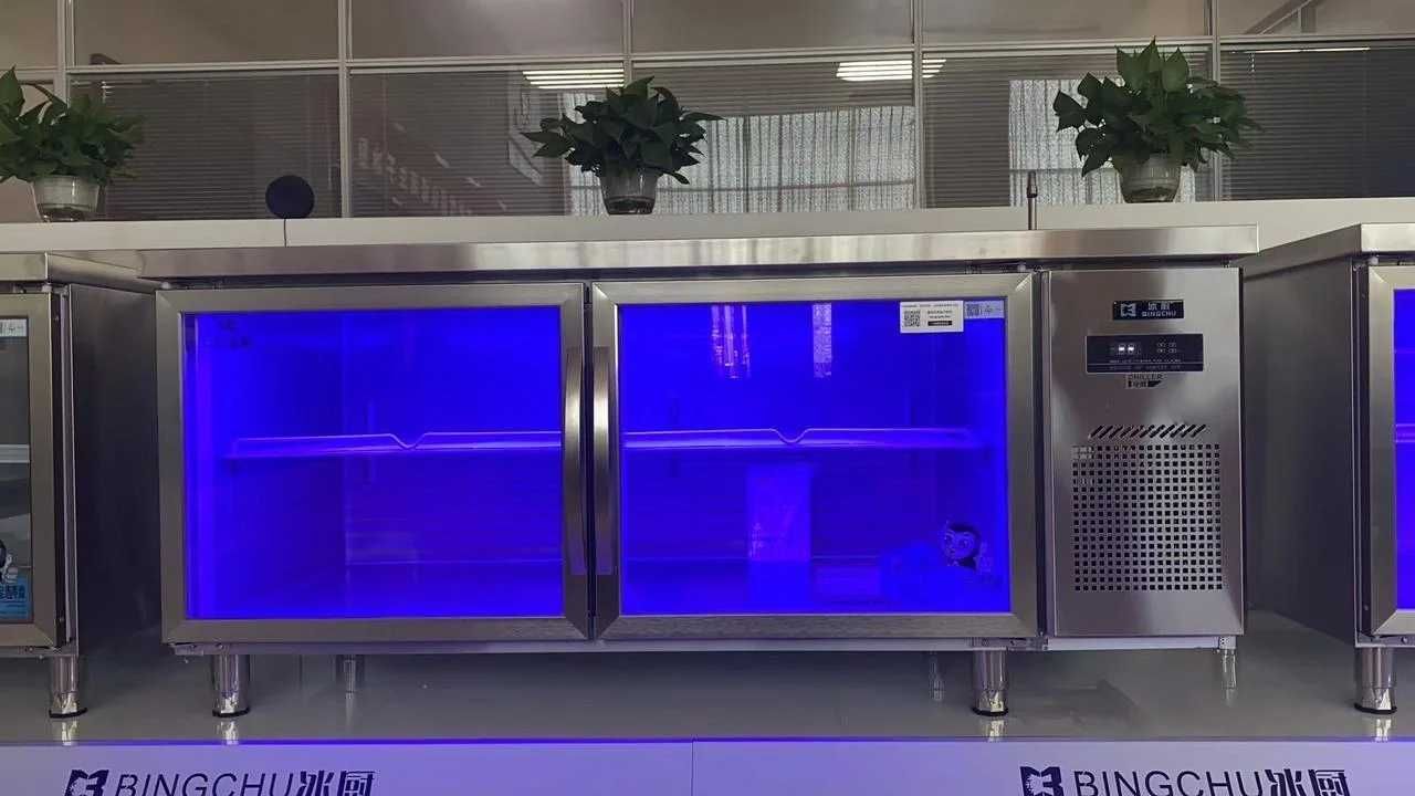 Холодильный стол со стеклом от +10 до +2