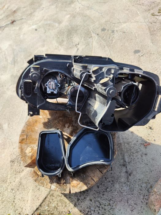 Far Dreapta Volkswagen Caddy/Touran