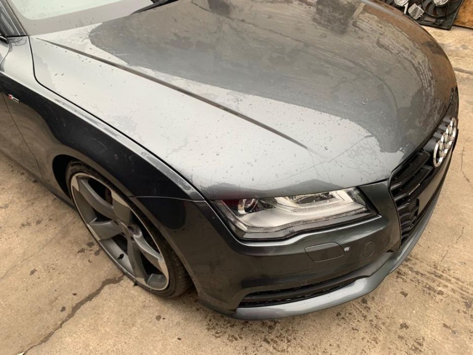 Dezmembrea audi a7 3.0d s linne/bara fata/usi/capota/audi a7/faruri/