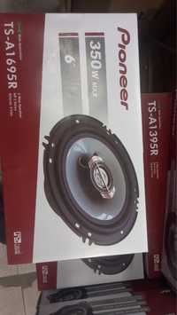 Pioneer 350 w max