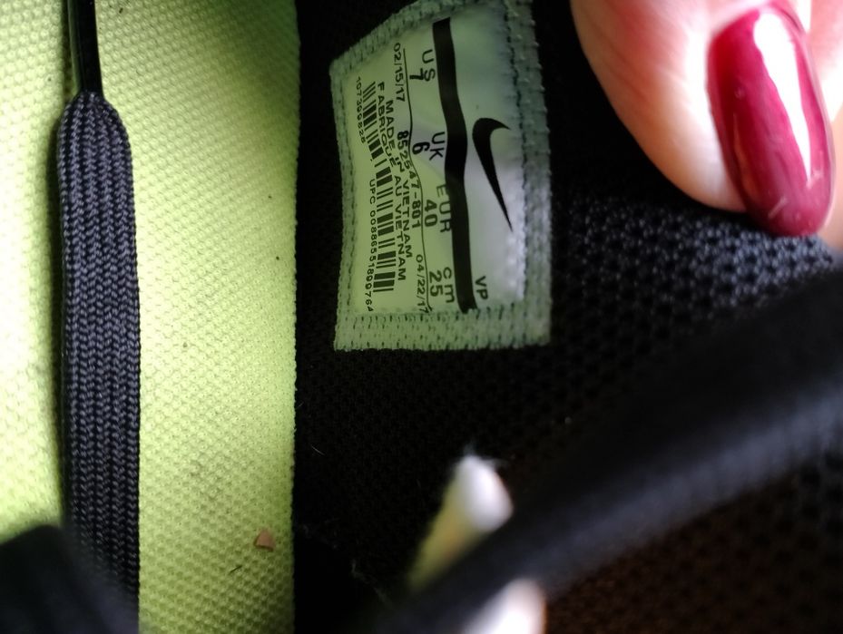 Футболни Nike  ботонки 40