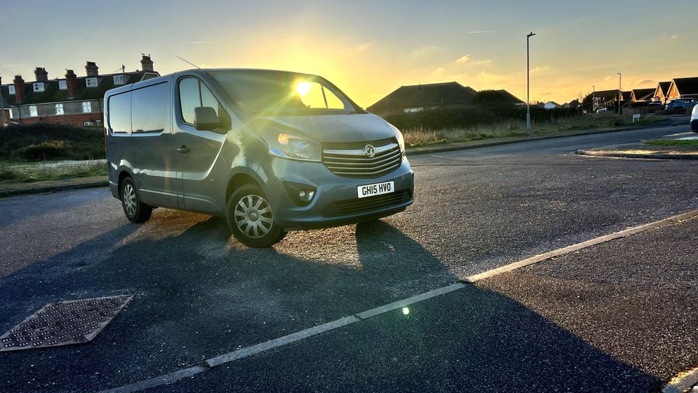Продава се Vauxhall Vivaro