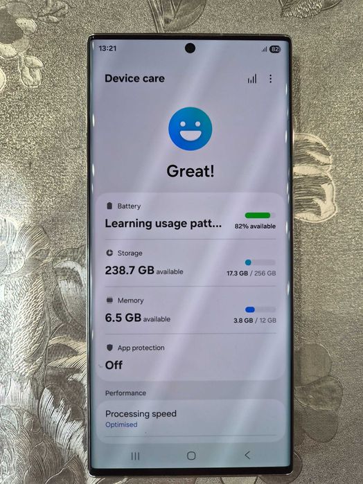 Samsung Galaxy S22 Ultra 256GB – Бял | Като нов!