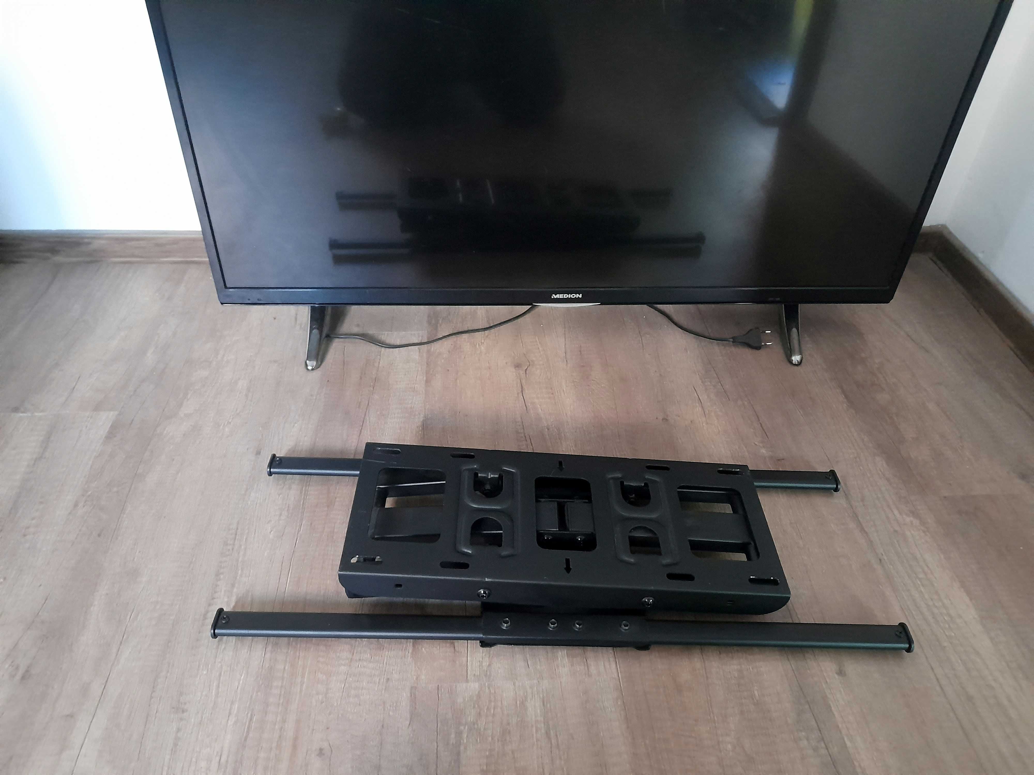 Suport perete TV 40-95" Perlesmith