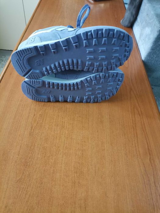 Дамски маратонки NEW Balance 574 светло лилави велур. Нови, без кутия