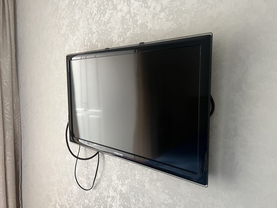 Телевизор Samsung