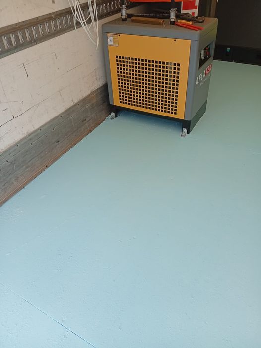 Atelier mobil - generator trifazic 30kva - Compresor aer 7,5 kw