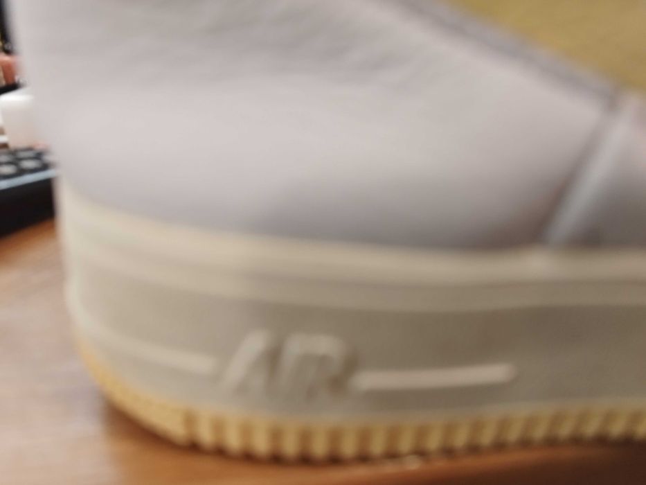 Оригинални кецове Nike Air, ном. 37,5, едт.кожа, 70 лв.