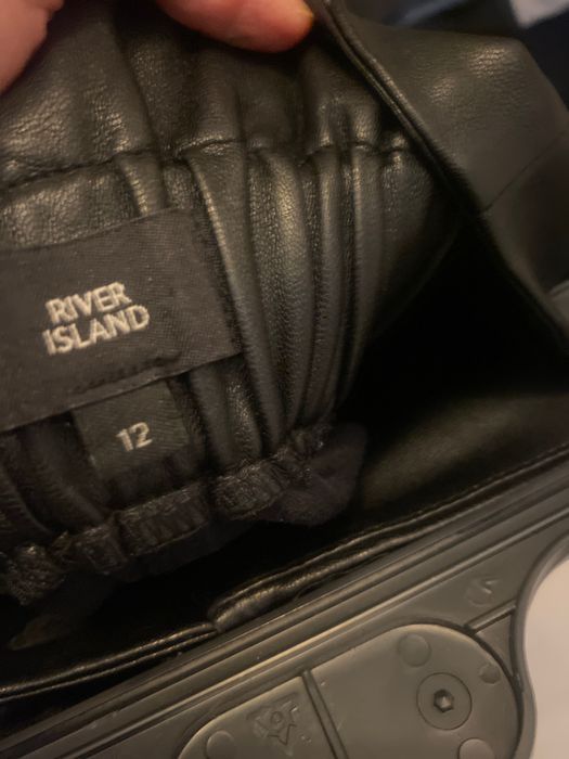 Дамски кожени къси панталони River island UK нови