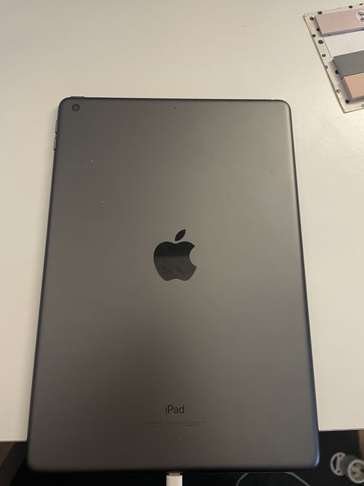 Tableta Ipad generatia a 9-a (2021)