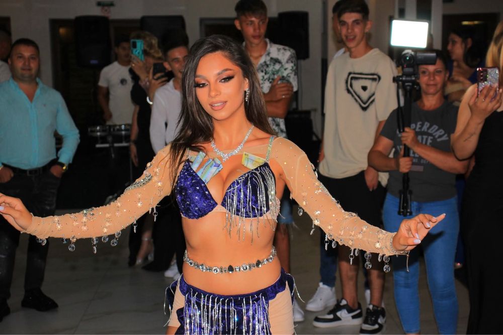 Dansatoare Constanta