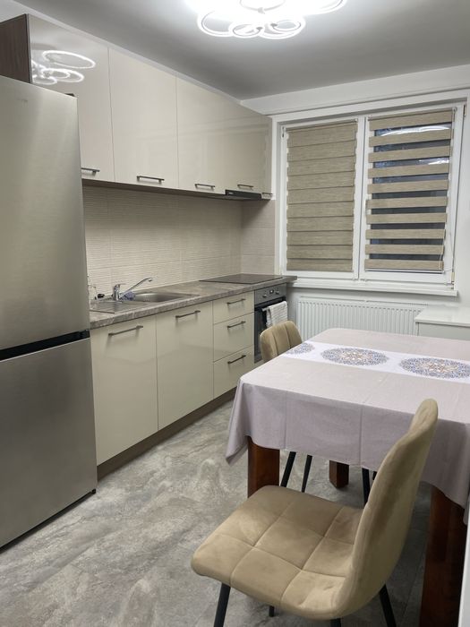 Apartament de inchiriat