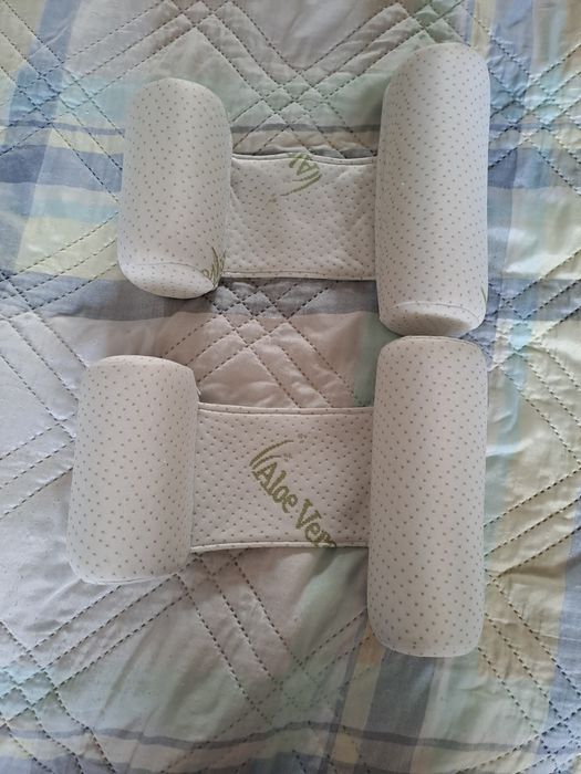 Възглавница против обръщане на бебе