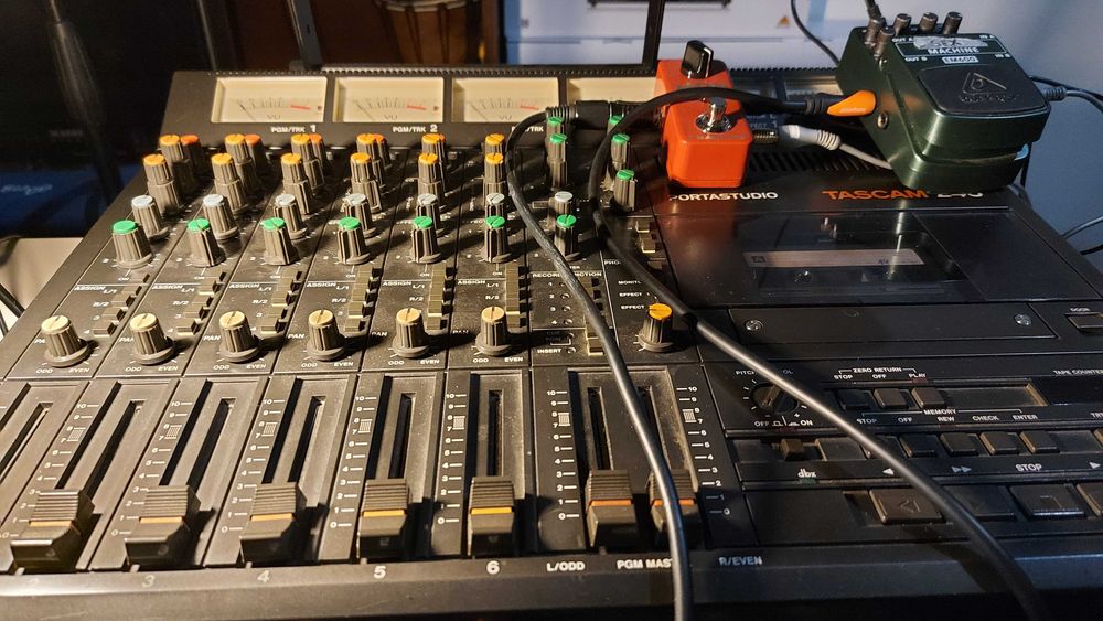 4 пистов дек Tascam 246 - работещ, сервизиран