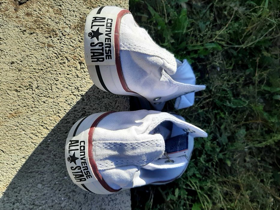 Кецове, имитация на Converse