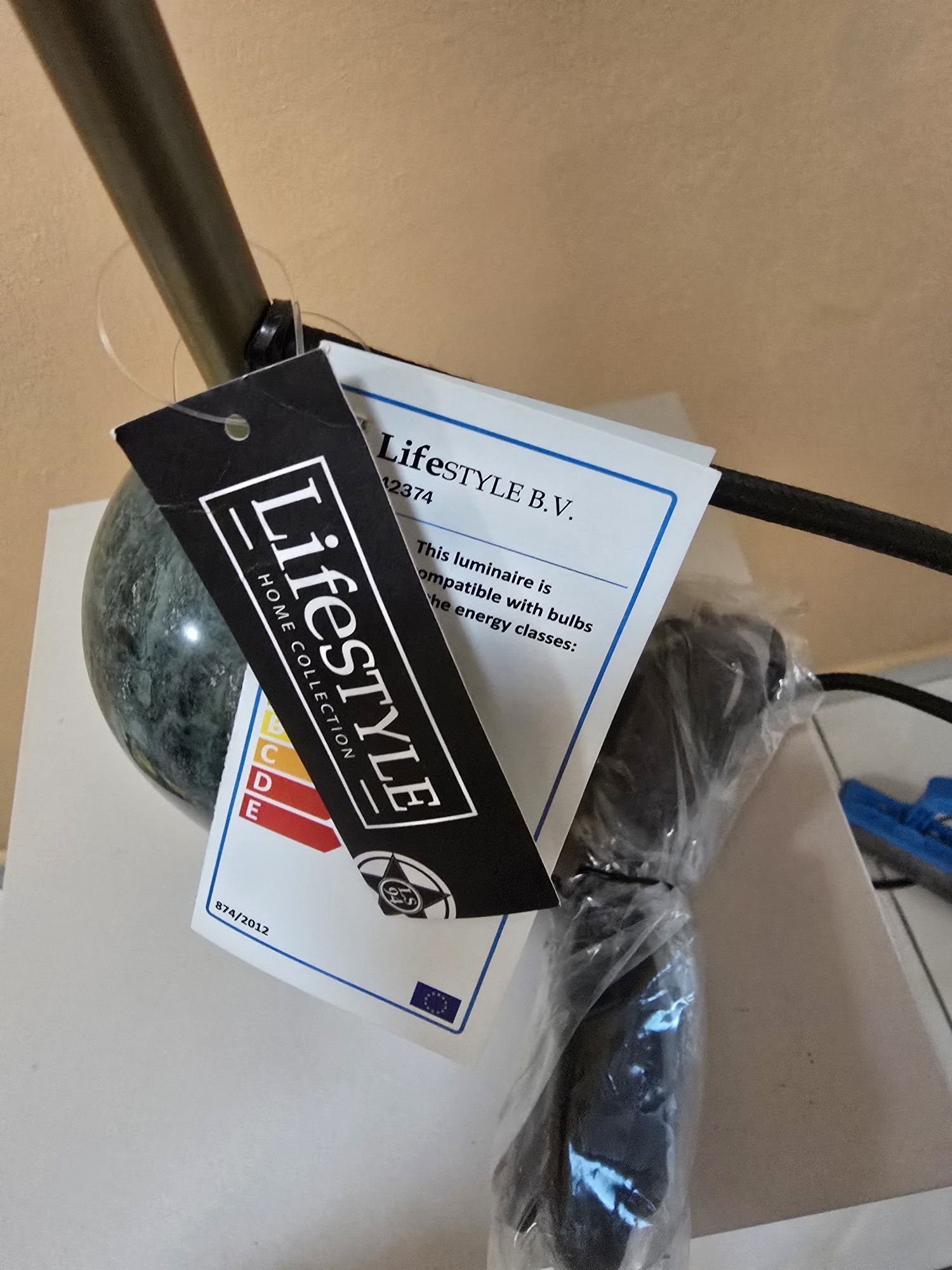 Лампа Lifestyle нова !