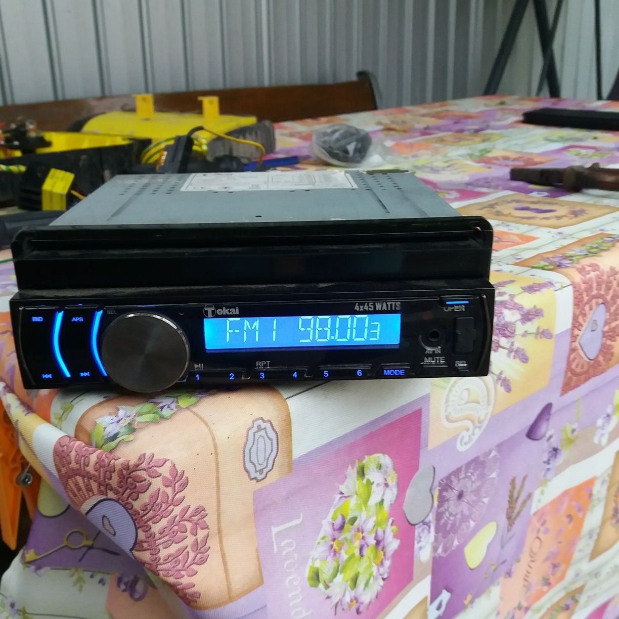 Sistem audio masina Radio pliabil digital