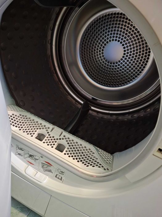 Uscator de Rufe AEG PROTEX 7KG