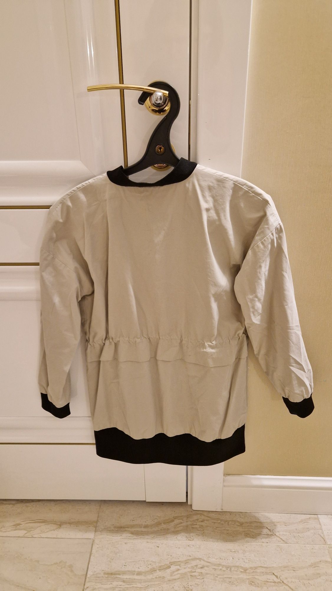 Куртка детская DKNY на девочку 10 леь