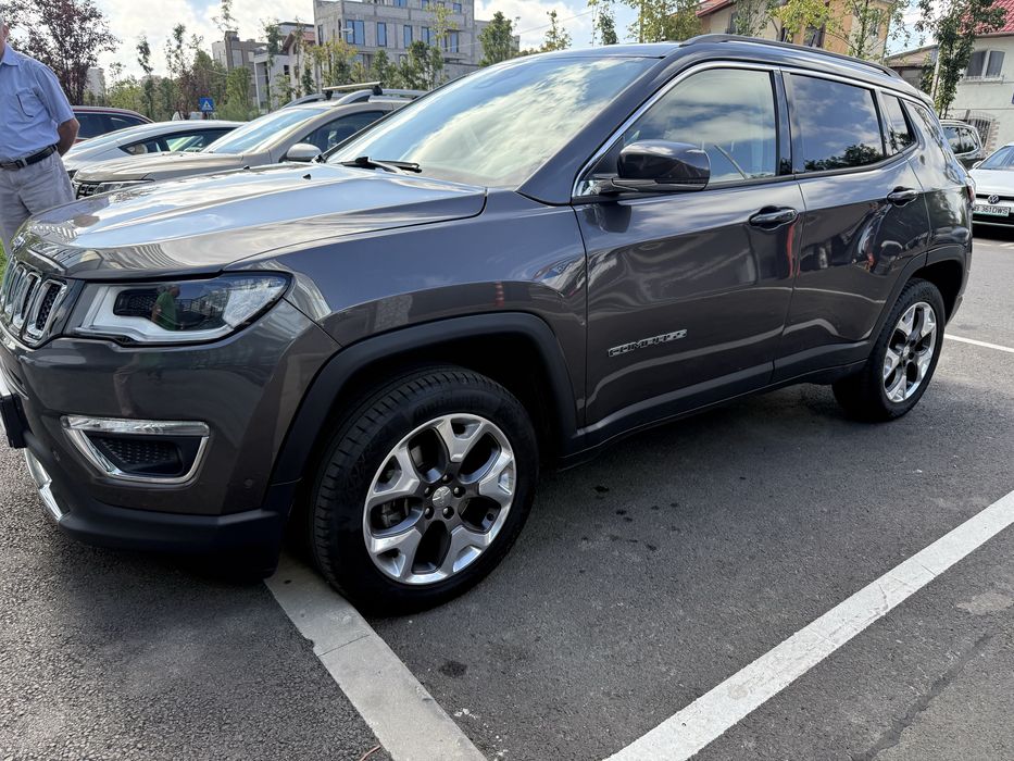 Jeep Compass in stare noua