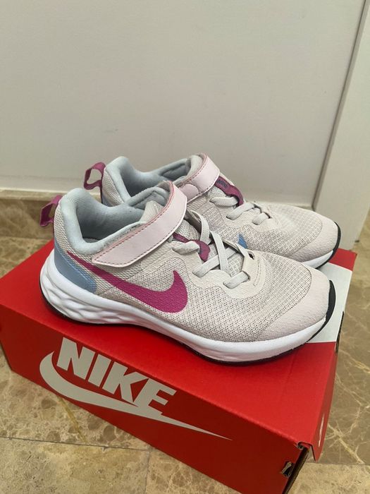 Детски маратонки Nike