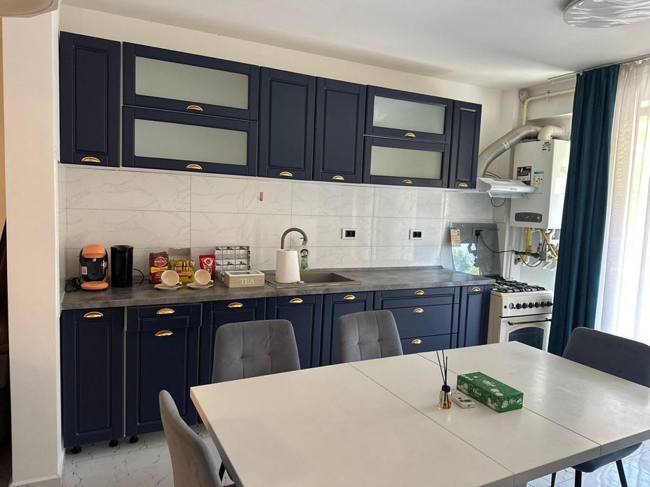 Inchiriez apartament regim hotelier Craiova