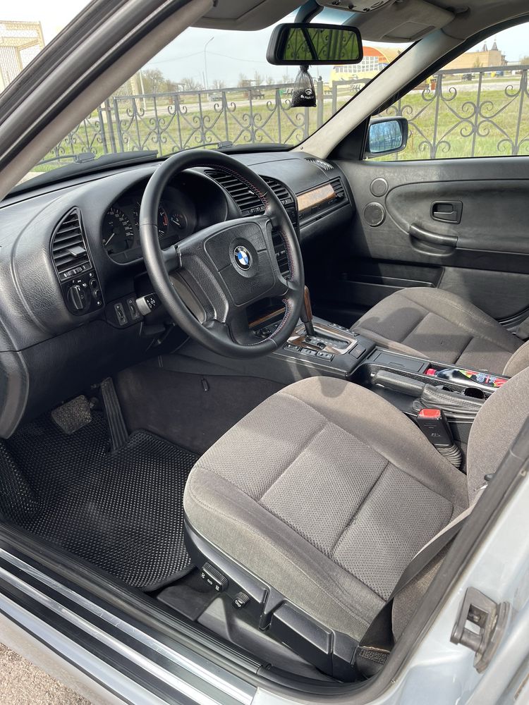 BMW E36 2.8 (M52)