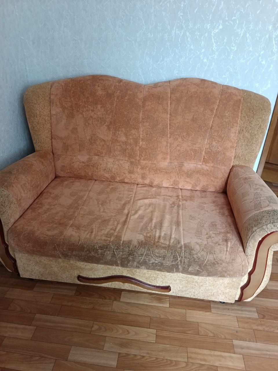 Продам мини диван