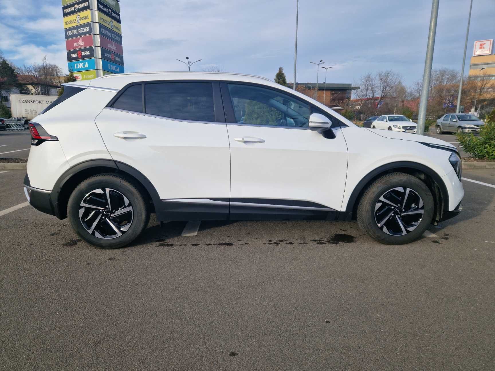 Kia Sportage 2023 Style 1.6 T-GDI MHEV 7DCT 180CP