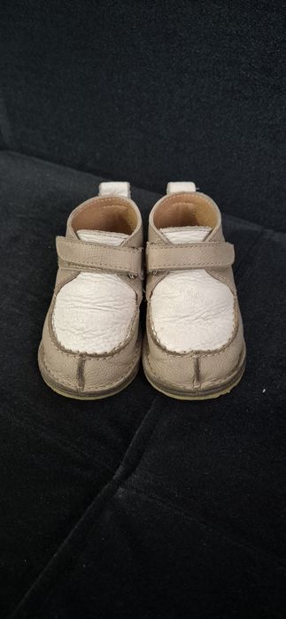 Ghete marimea 23 piele