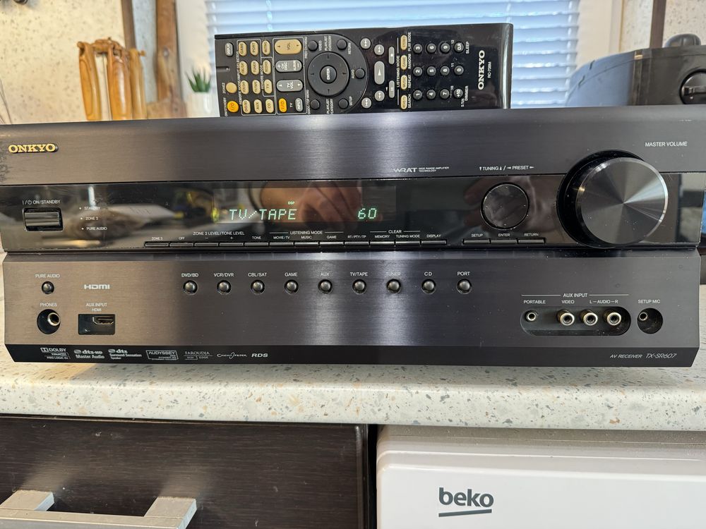 Onkyo TX-SR607 resiver