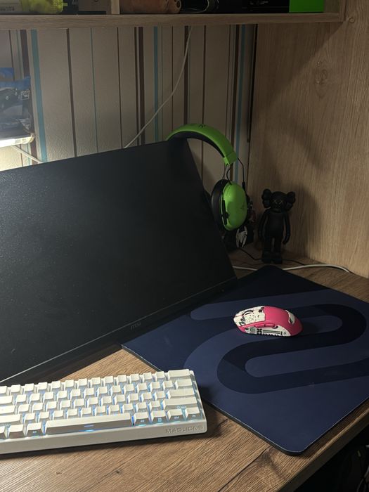 продам игровую клавиатуру магнитную