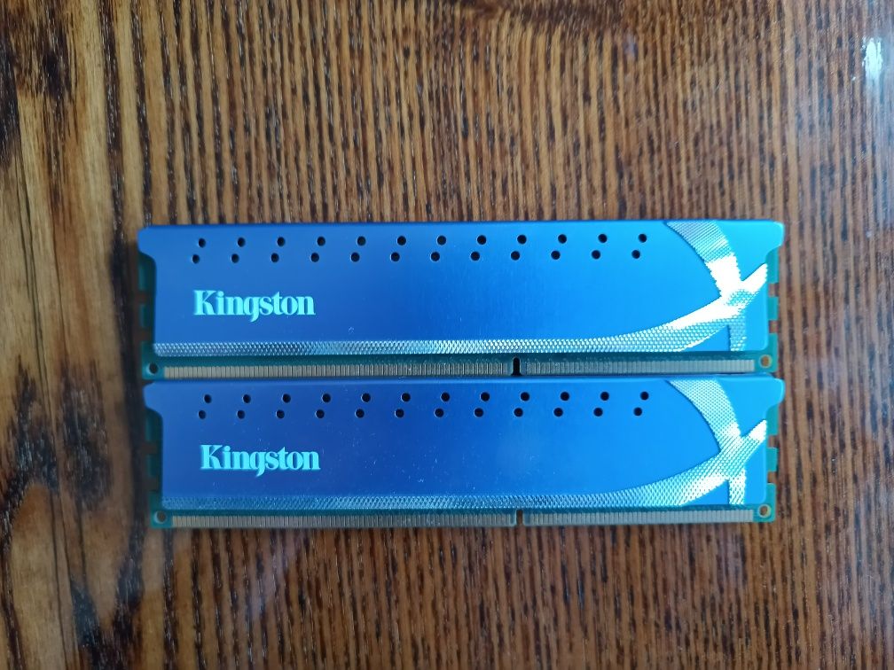 DDR3 Kingston hyperX blu 4 Gb 1600