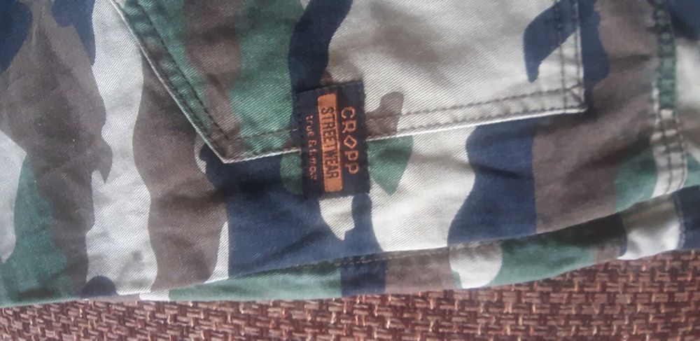 CROPP къси панталони