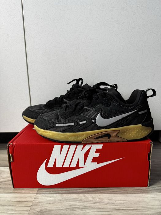 Есенни обувки NIKE