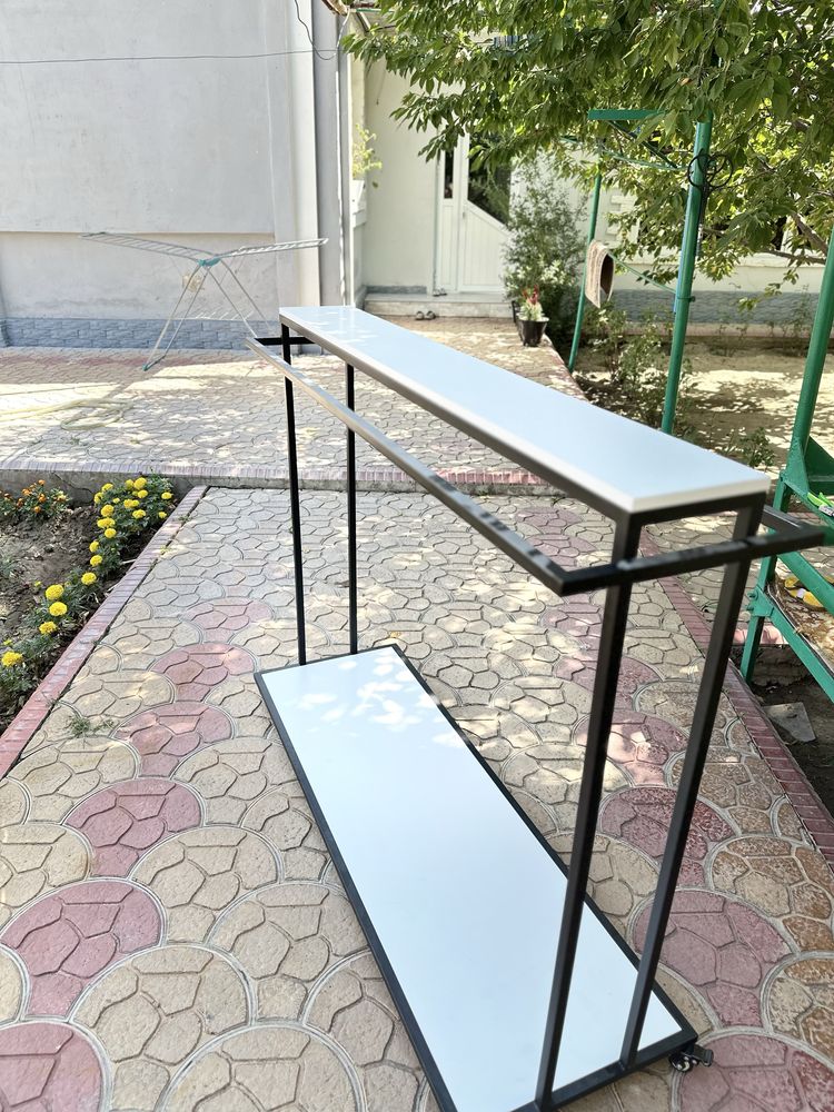 Срочно продается вешалка для магазина