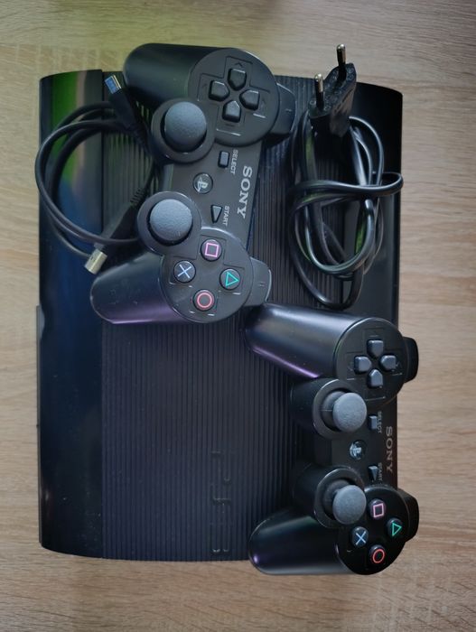 Play station 3 с 11игри