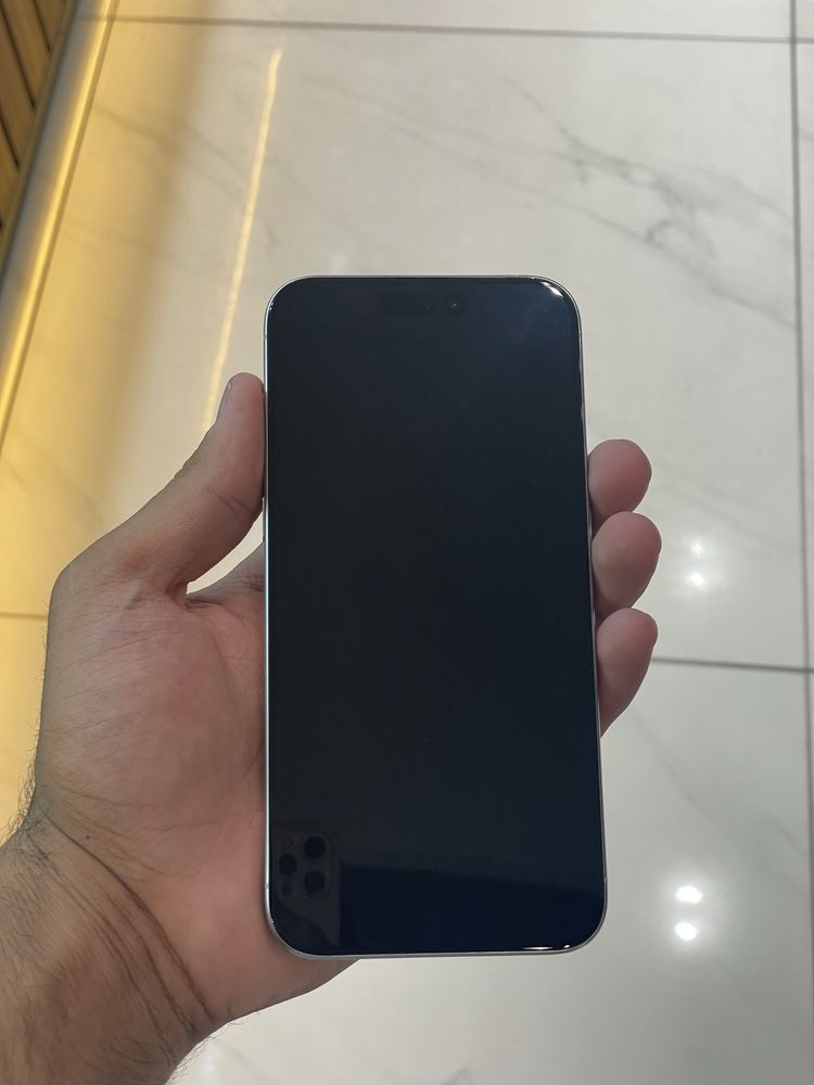 Iphone 15 pro max  zapchast